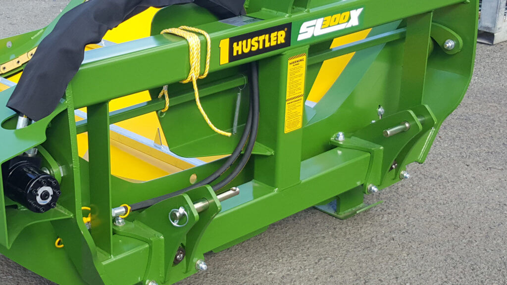 LM105 Bale Unroller with headstock