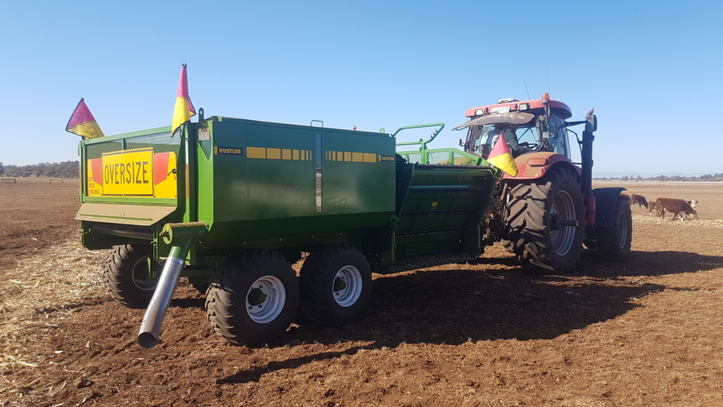 Grain Bin - Hustler feeding out Australia