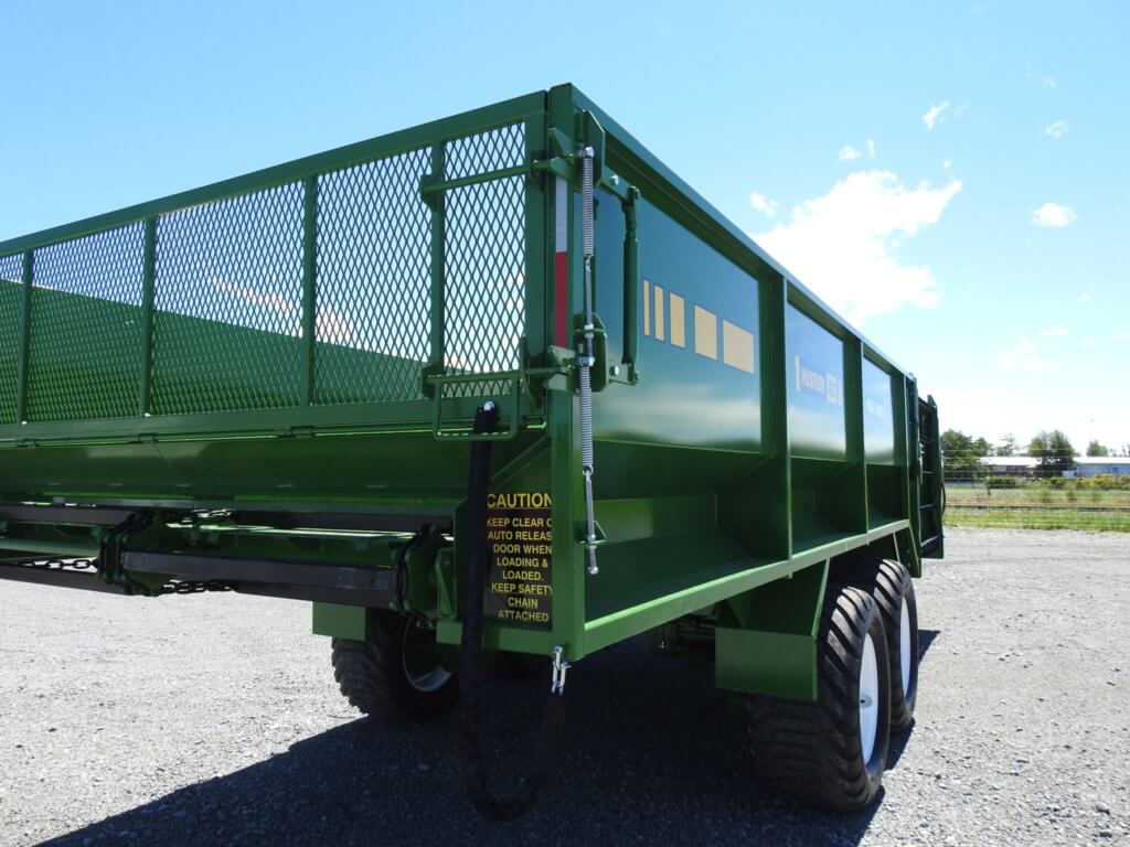 Mega Comby XL – Auto Release tail door