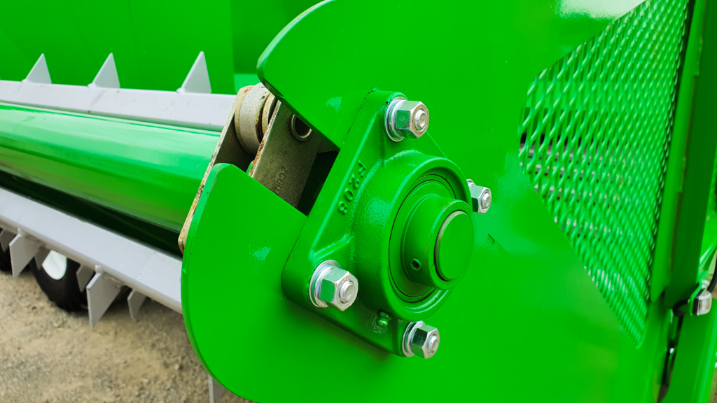 Vagon alimentador multipropósito Combi CM Hustler Equipment rodamientos