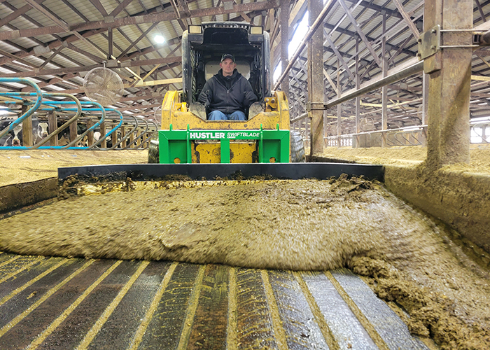 SwiftBlade working in dairy shed 700x500