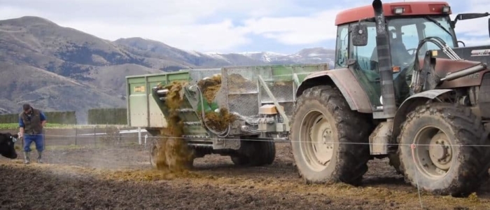 Combi Feeders Chainless Rear Floor Versatility