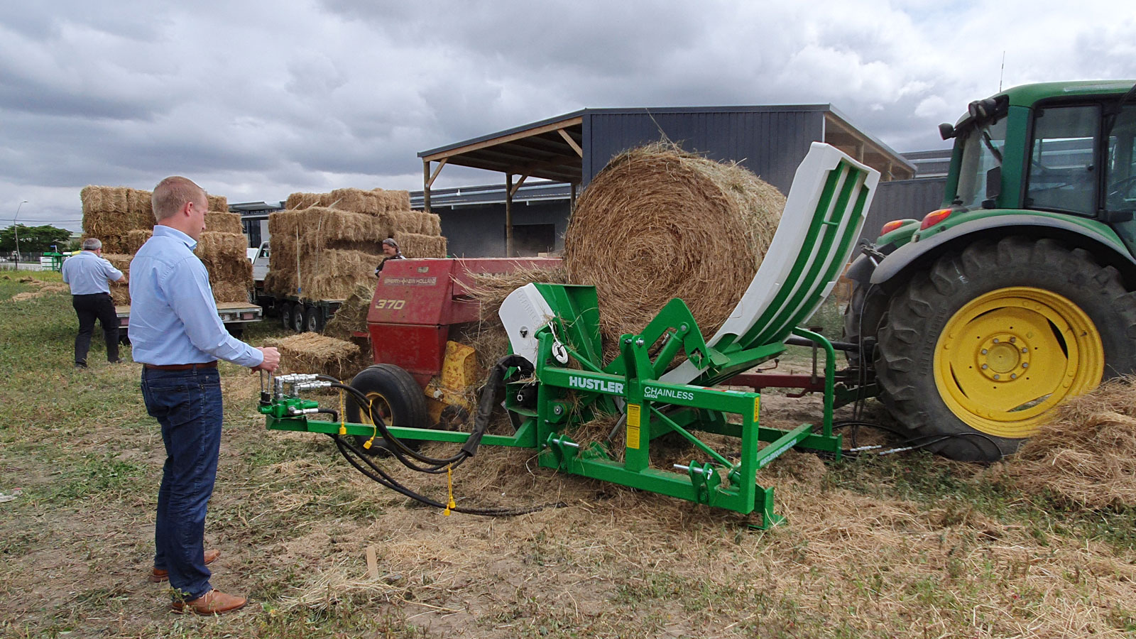 Livestock Feeding, Chainless Rebalers | Hustler Equipment