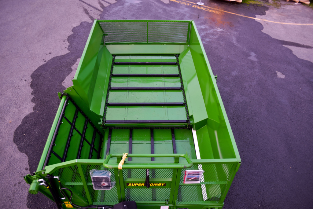Combi Feeders Chainless Rear Floor -load-dividing